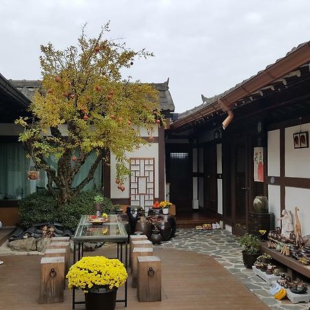 Inyeon Hanok Guesthouse Jeonju Dış mekan fotoğraf