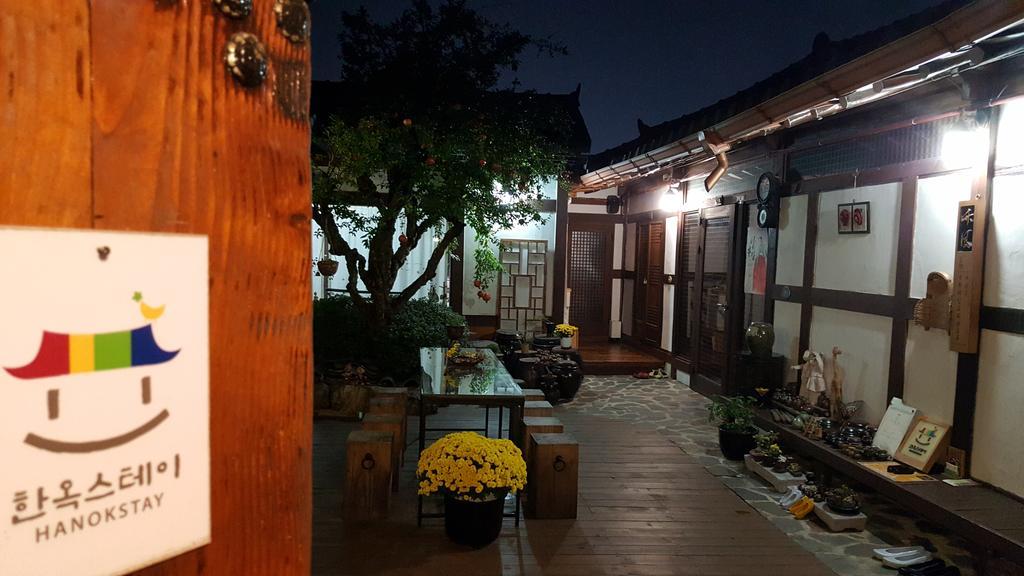 Inyeon Hanok Guesthouse Jeonju Dış mekan fotoğraf