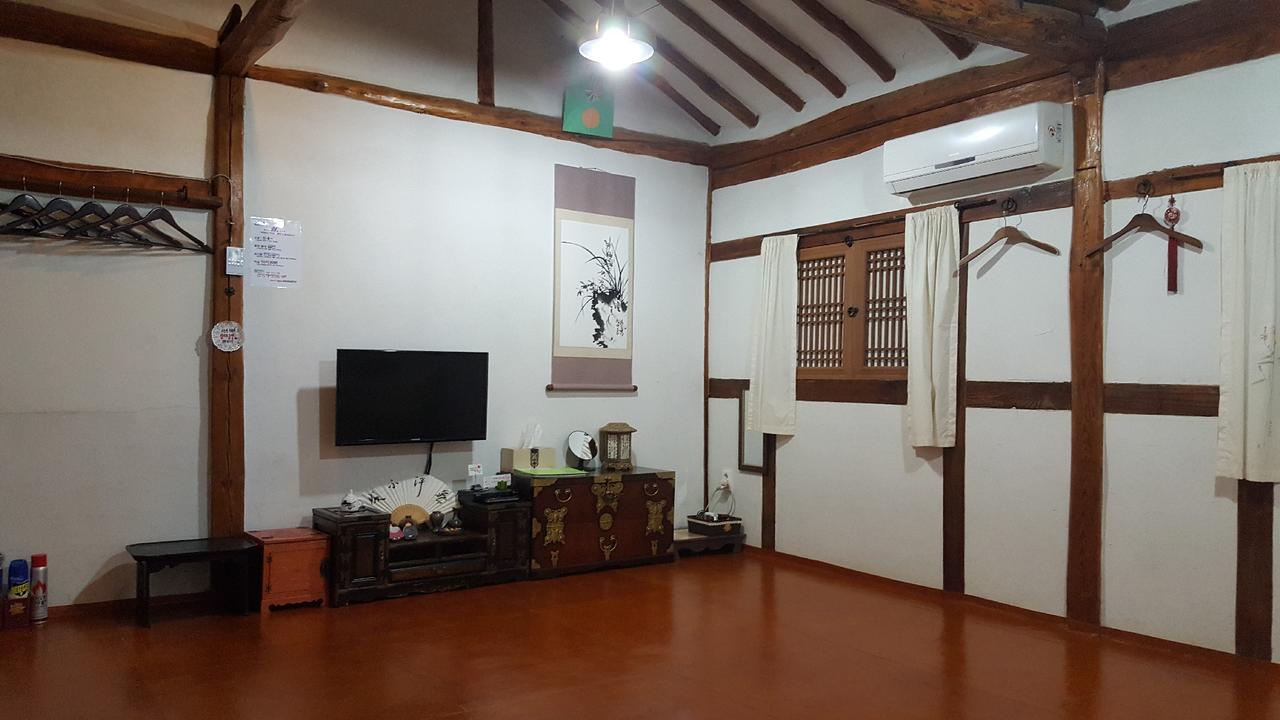 Inyeon Hanok Guesthouse Jeonju Dış mekan fotoğraf