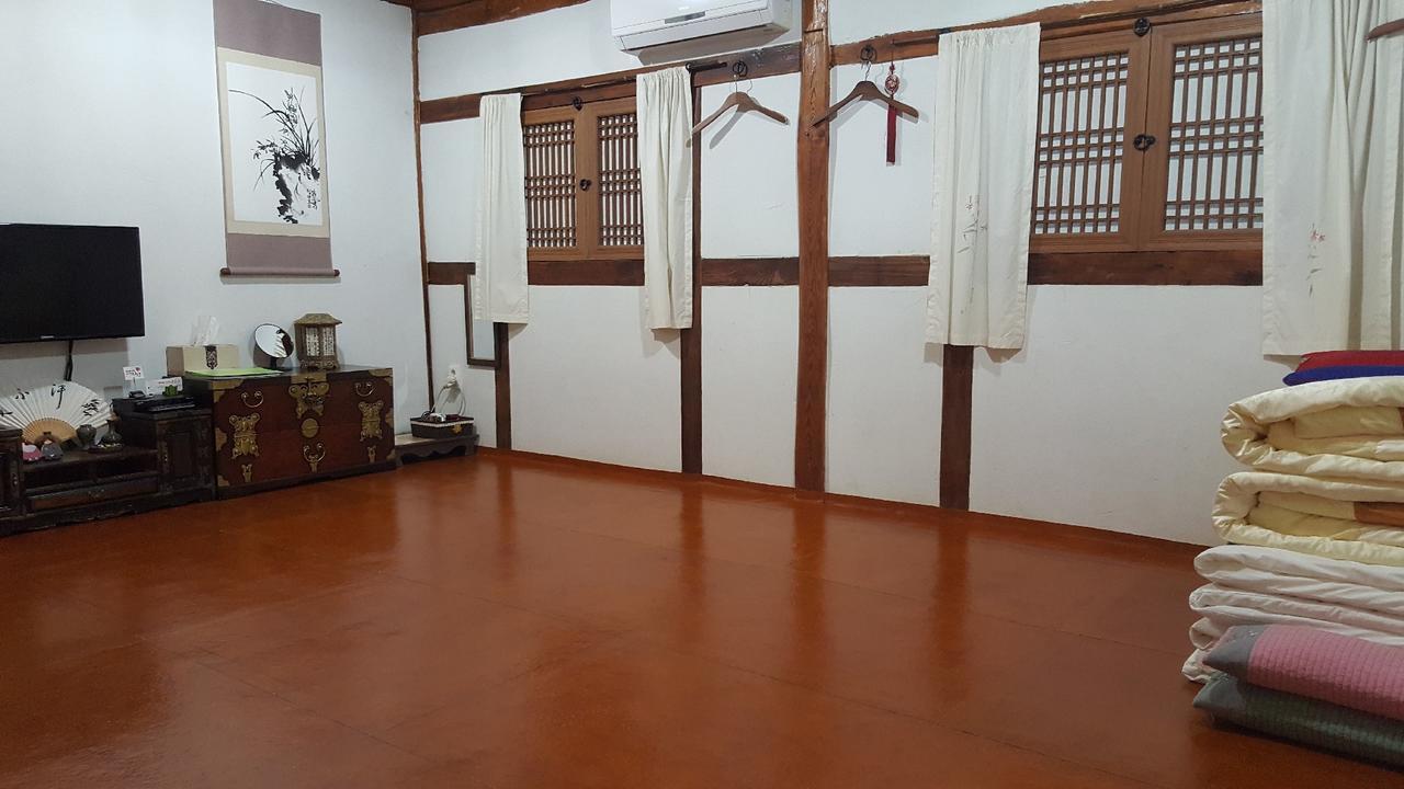 Inyeon Hanok Guesthouse Jeonju Dış mekan fotoğraf