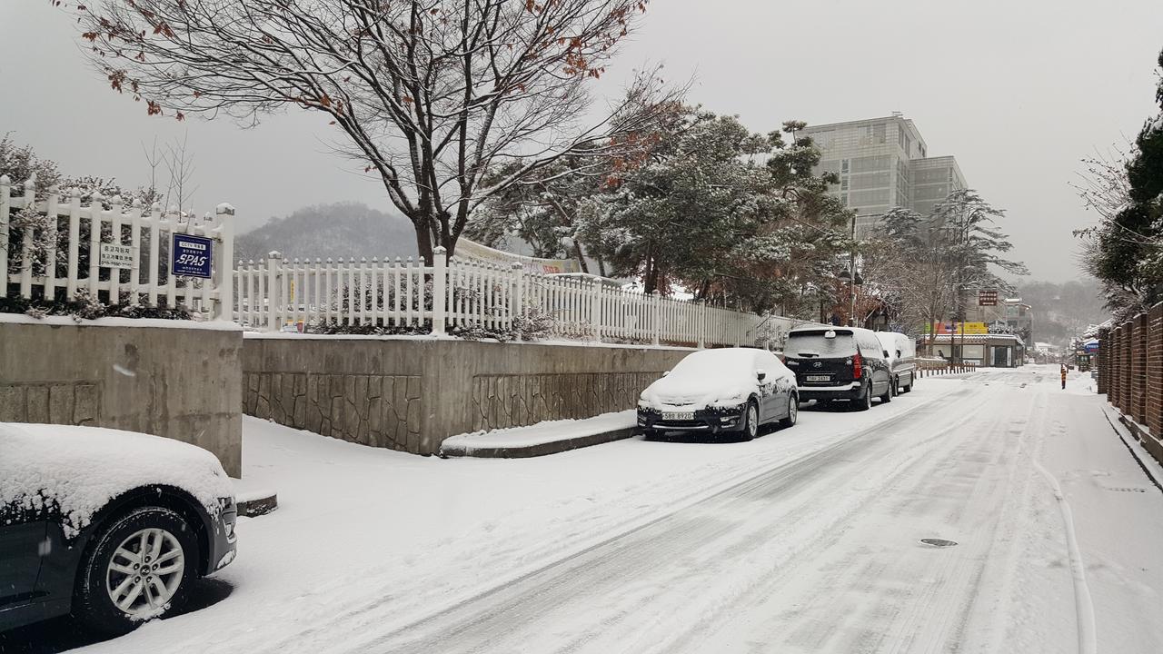 Inyeon Hanok Guesthouse Jeonju Dış mekan fotoğraf