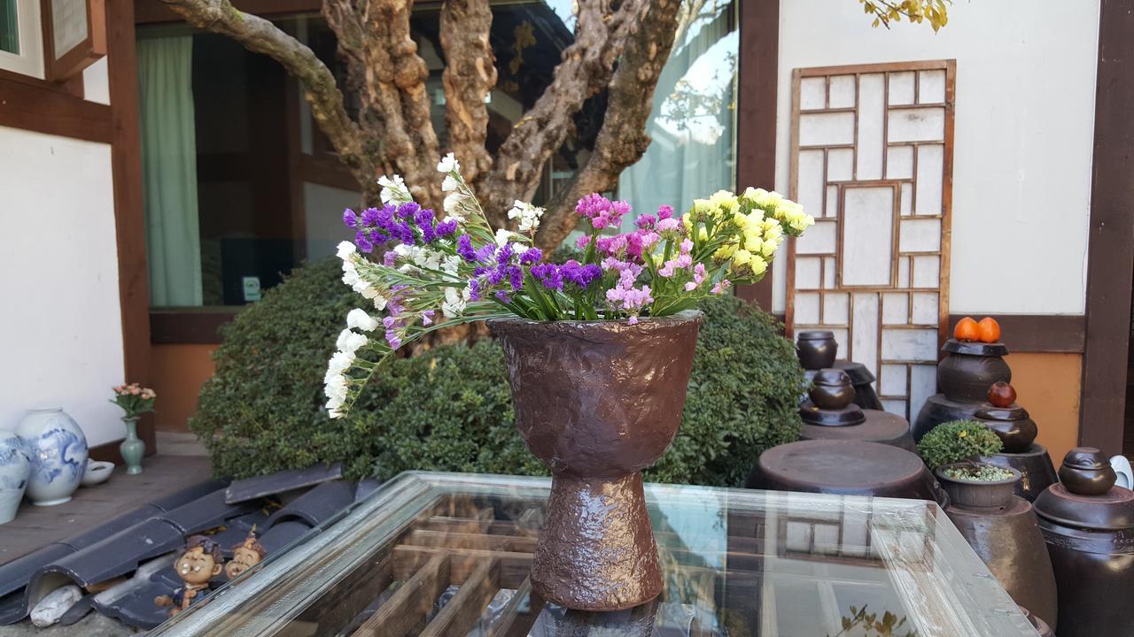 Inyeon Hanok Guesthouse Jeonju Dış mekan fotoğraf