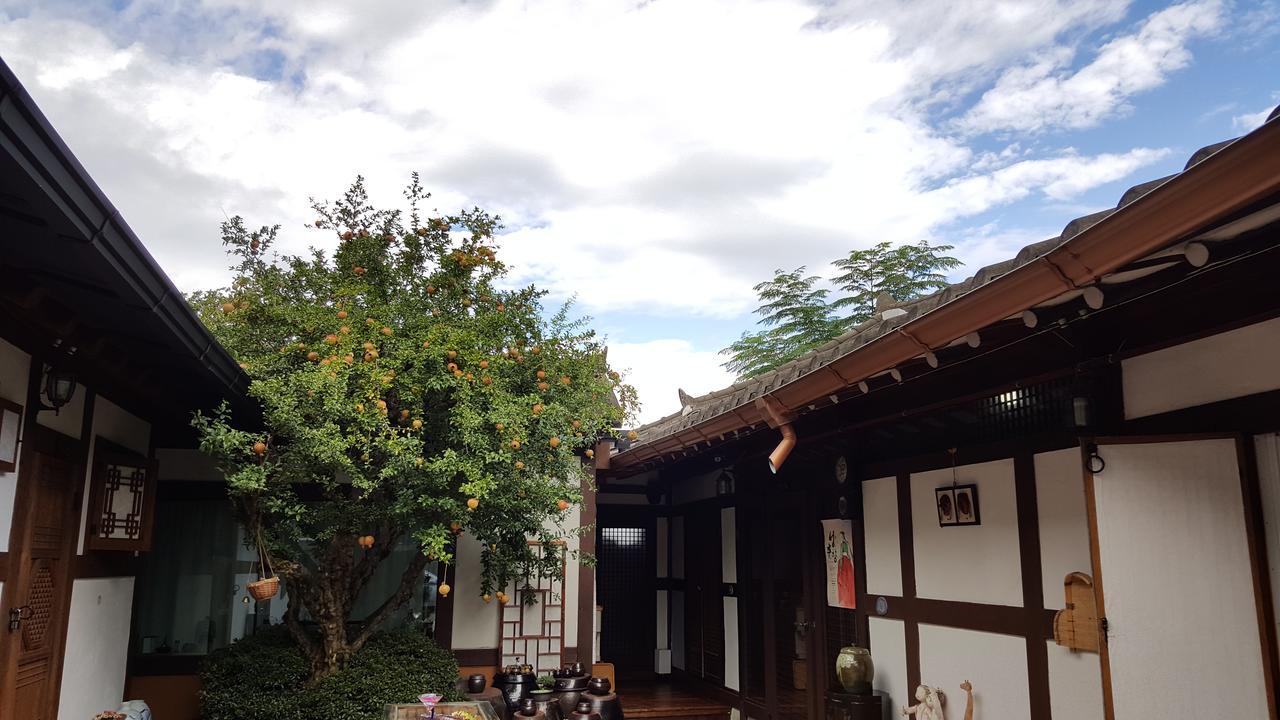 Inyeon Hanok Guesthouse Jeonju Dış mekan fotoğraf