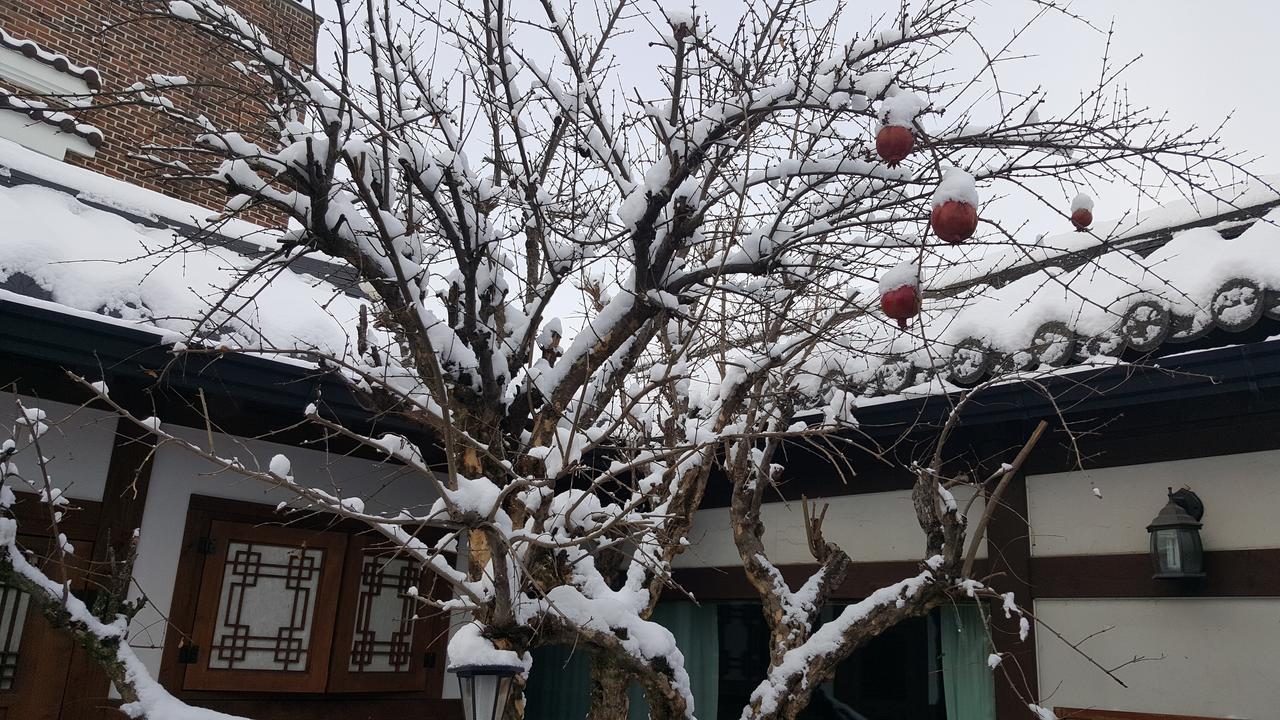 Inyeon Hanok Guesthouse Jeonju Dış mekan fotoğraf