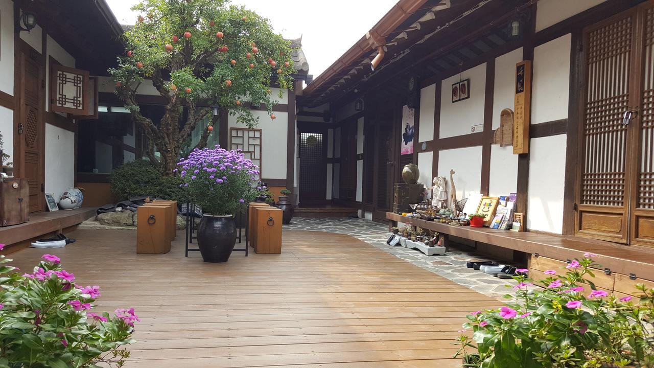 Inyeon Hanok Guesthouse Jeonju Dış mekan fotoğraf